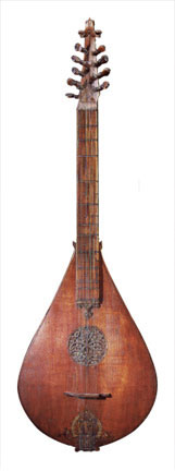 [Late 16th / Early 17th C. cittern.]